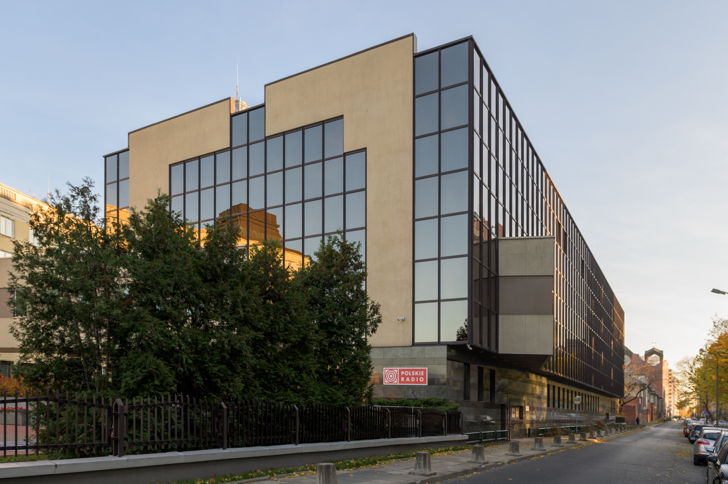 Zdjęcie architektury budynku Budynek mieszkalno-usługowy